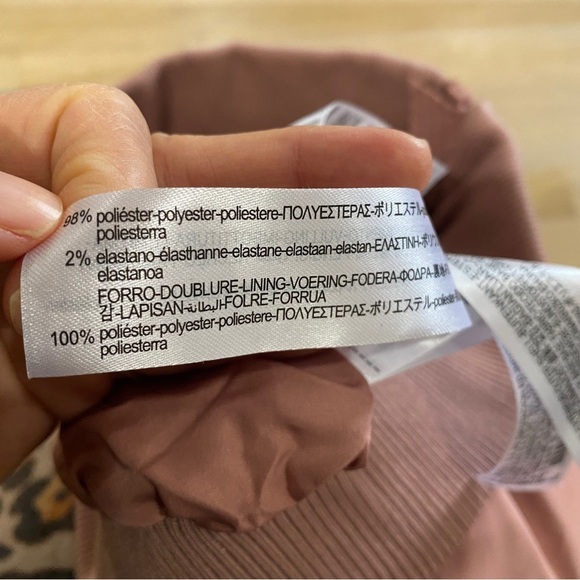 Zara pink cropped puffer jacket BLOGGERS FAVORITE!!!!! - Picture 16 of 16